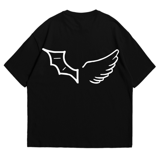 REMERA OVERSIZE MITAD ANGEL MITAD DIABLO
