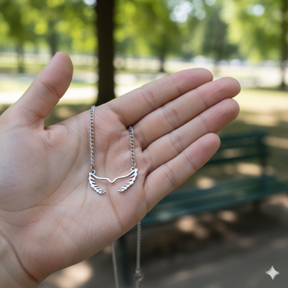 COLLAR DUKI ALAS ANGEL