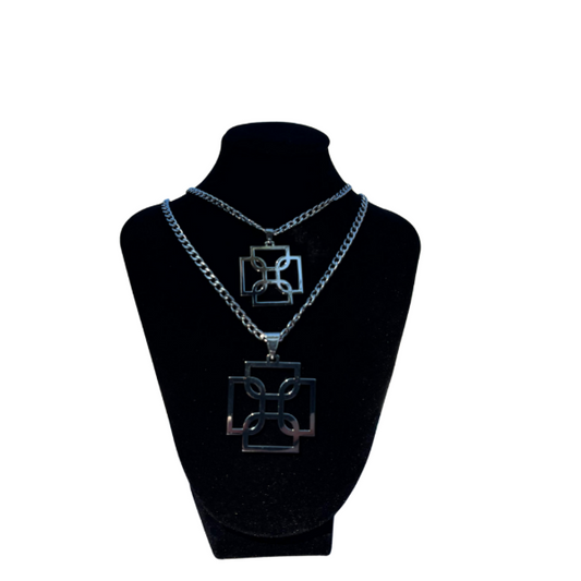 COLLAR AMERI GRANDE DE ACERO QUIRURGICO